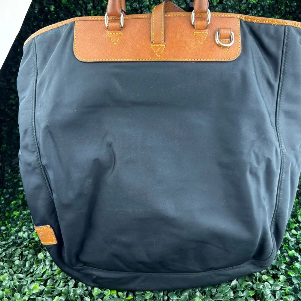 Dooney & Bourke dooney bourkey
